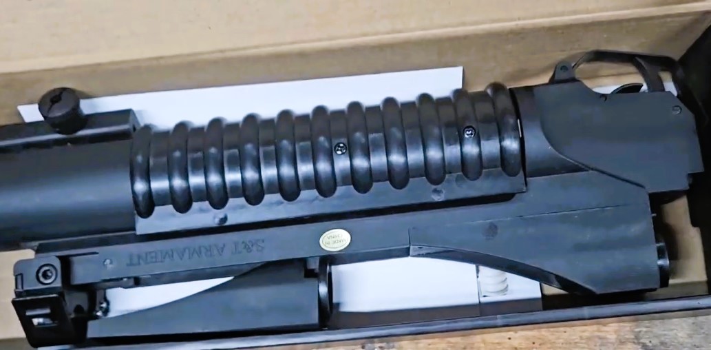 A real photo din Lansator grenade M203 Scurt S&T by Mack (4)