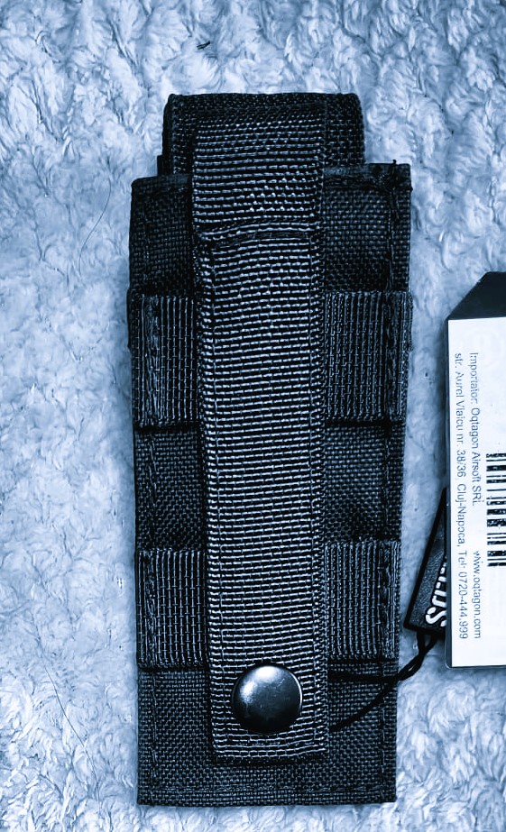 A real photo din Port utilitar incarcator pistol Negru ACM by Cosmin (5)