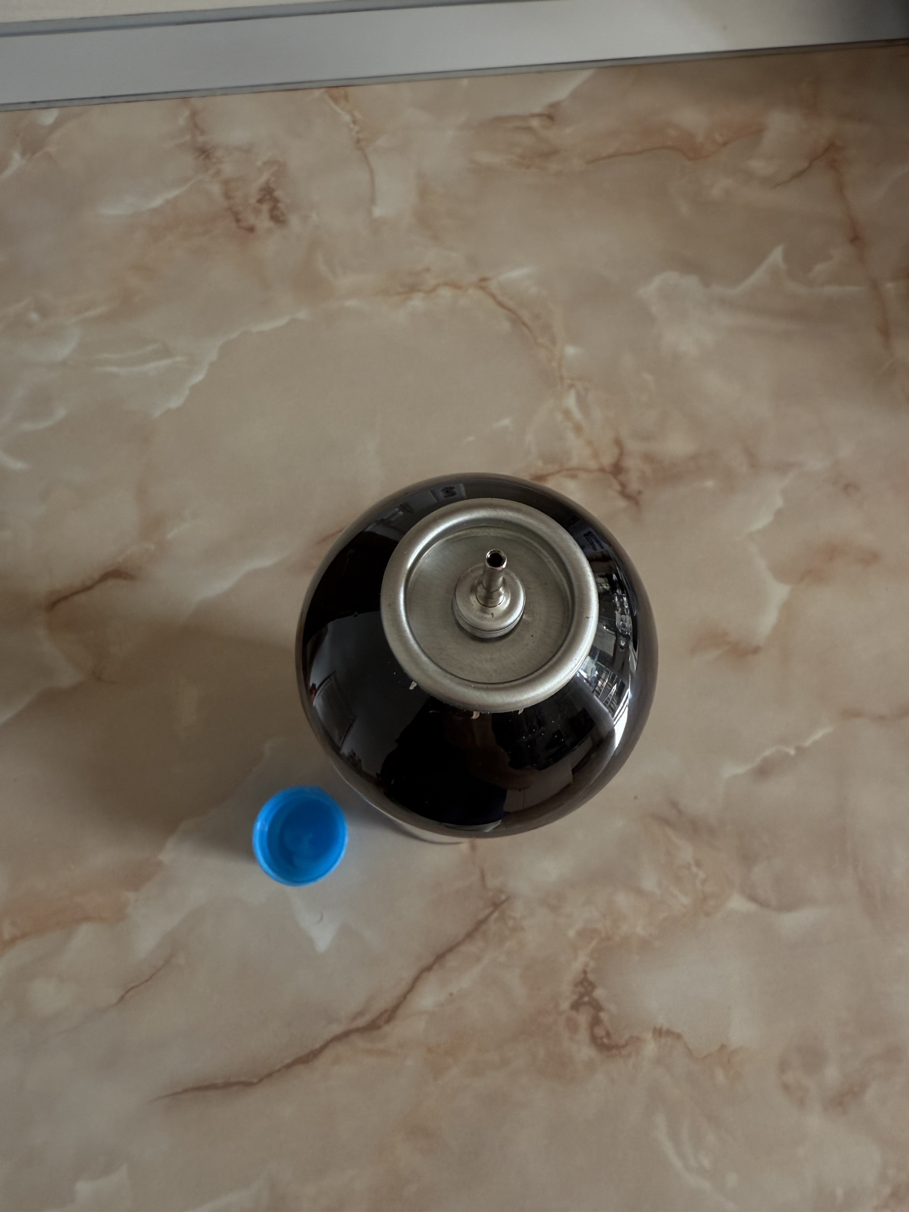 A real photo din Green Gas 500ml Blue Nimrod by Adrian (1)