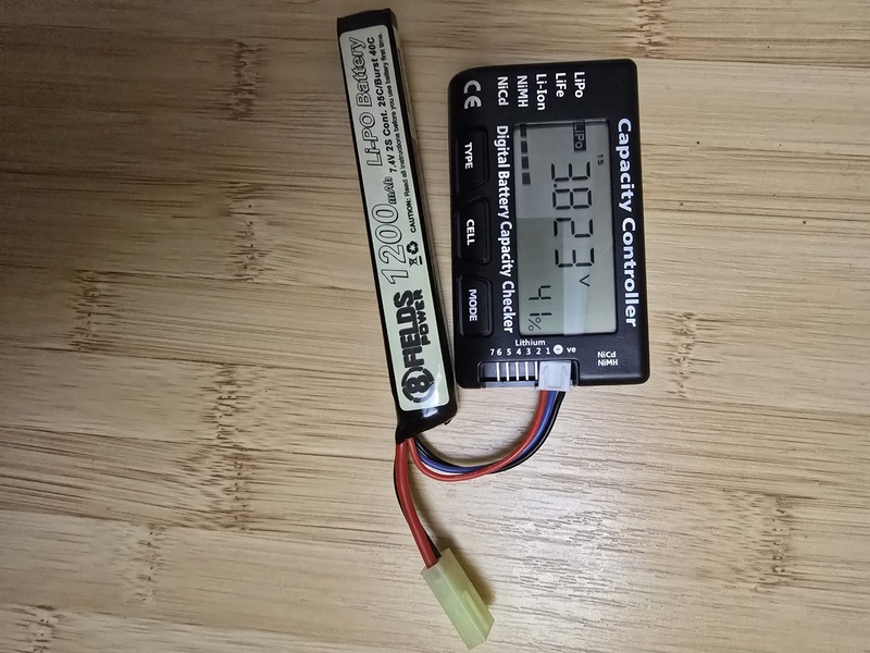 A real photo din Acumulator Li-Po 7.4V/1200mAh 25/40C 8Fields by Gabriel (4)