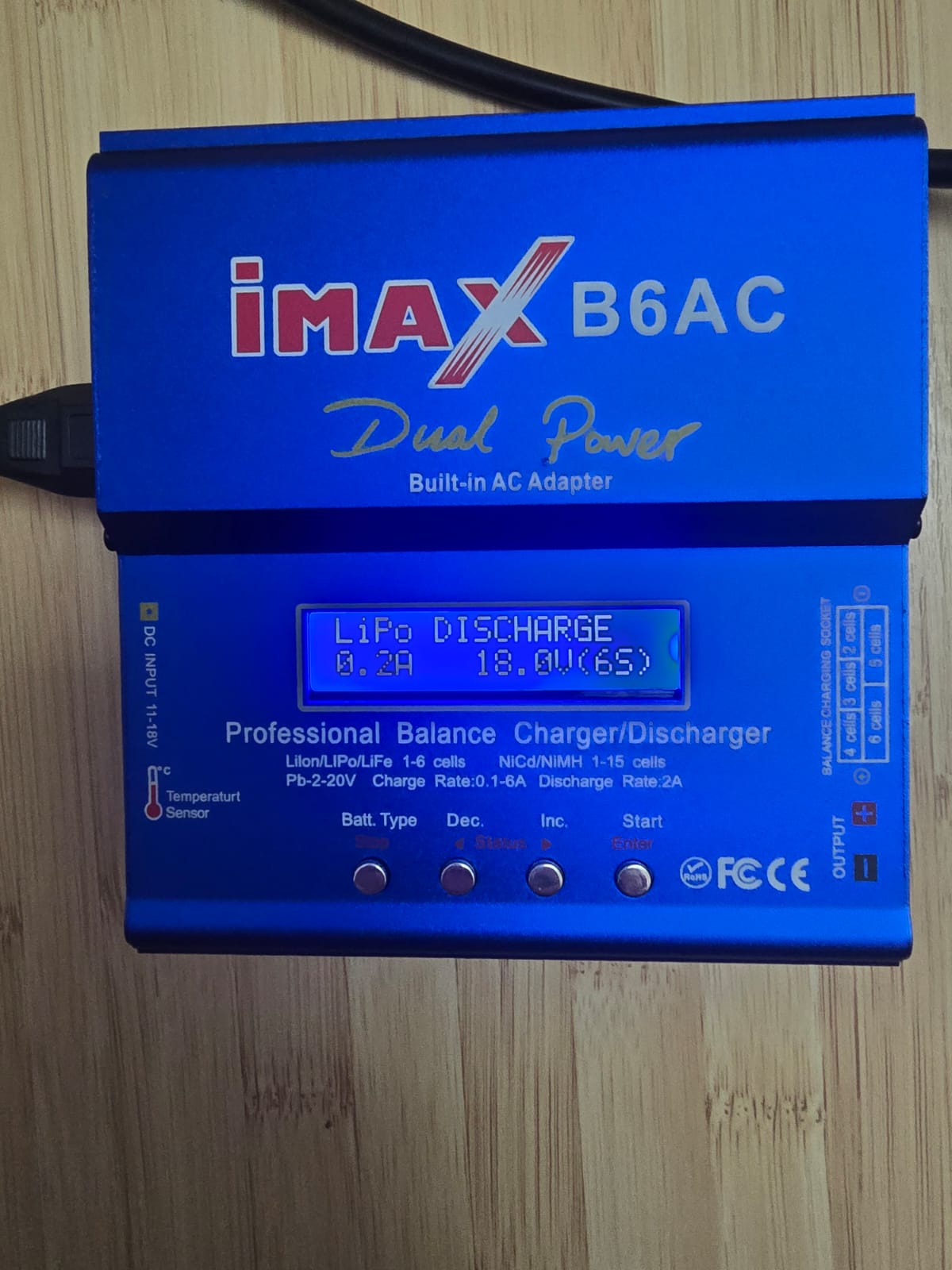 A real photo din Alimentator Smart Imax B6AC by Gabriel (5)