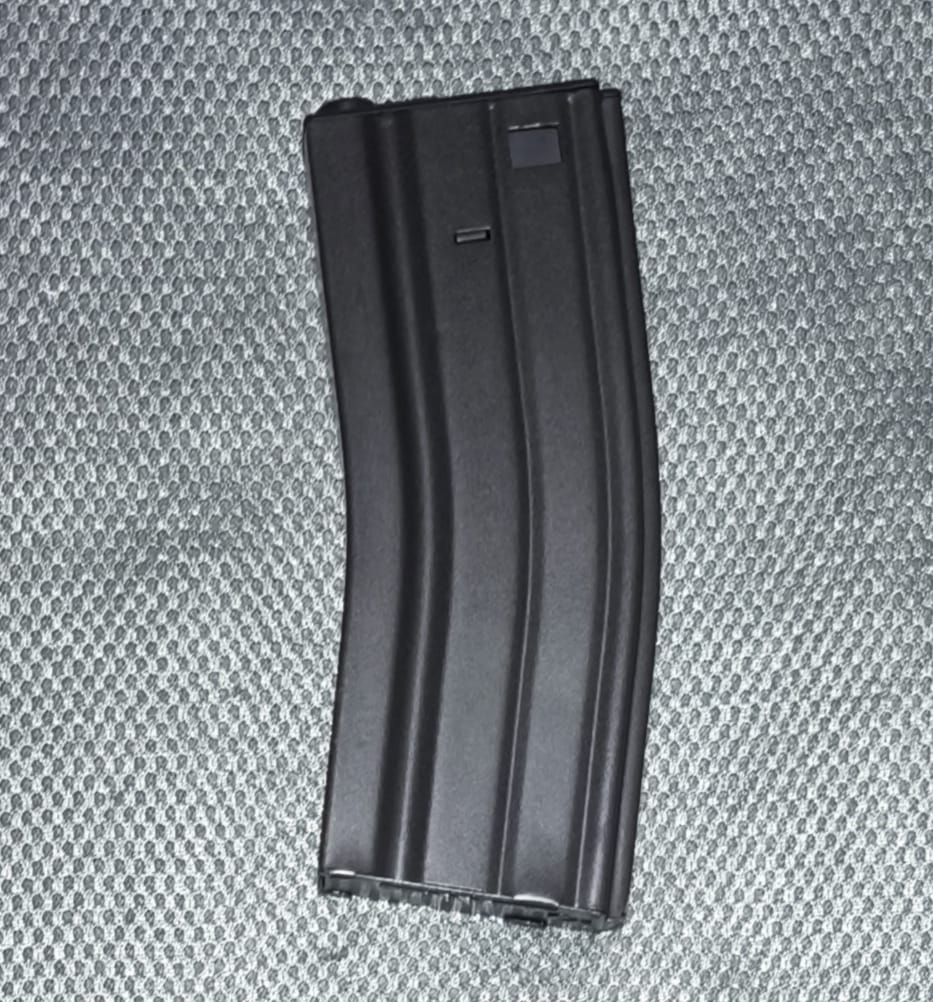 A real photo din Incarcator hi-cap 300 bile M4 Specna Arms by Cosmin (3)