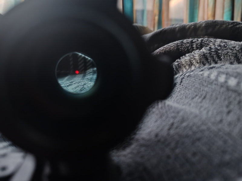 A real photo din Red dot Maverick-II 1X25 Gen II Vector Optics by Alex (5)