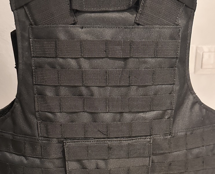 A real photo din Vesta tactica Ciras Swiss Arms Negru by Doru (5)